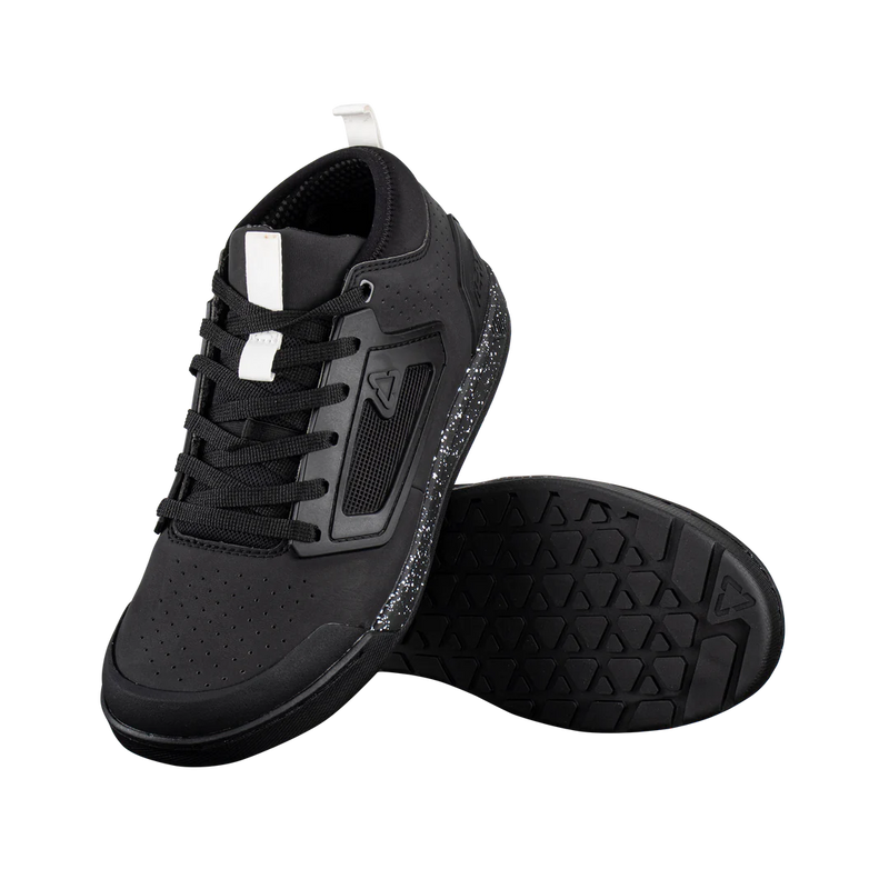 Load image into Gallery viewer, נעלי רכיבה ליט שחור LEATT 3.0 Flat Blk V23