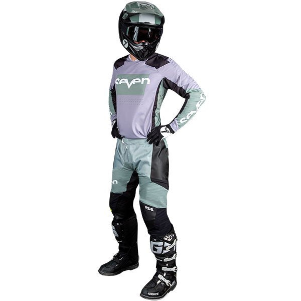 Load image into Gallery viewer, חליפת רכיבה לאופנוע/טרקטורון סבן ריבל ירוק/אפור SEVEN RIVAL Division 23.22