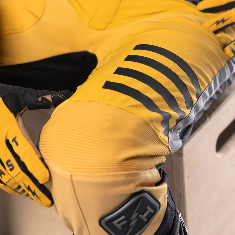 Load image into Gallery viewer, מכנס רכיבה פסטהאוס ספיידסטייל צהוב/אפור Fasthouse Speedstyle Tempo 24