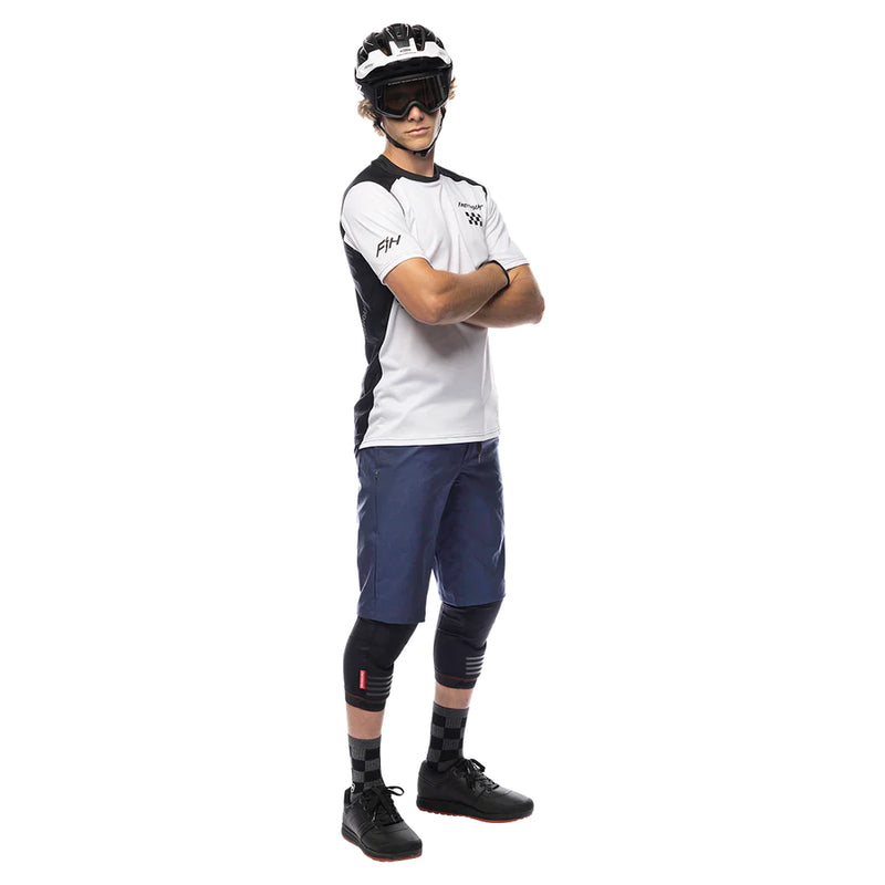 Load image into Gallery viewer, - מכנס רכיבה קצר לאופני שטח פסטהאוס כחול Kicker Short