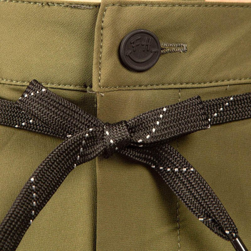 Load image into Gallery viewer, מכנס רכיבה קצר לאופני שטח פסטהאוס ירוק זית Kicker Short - Olive