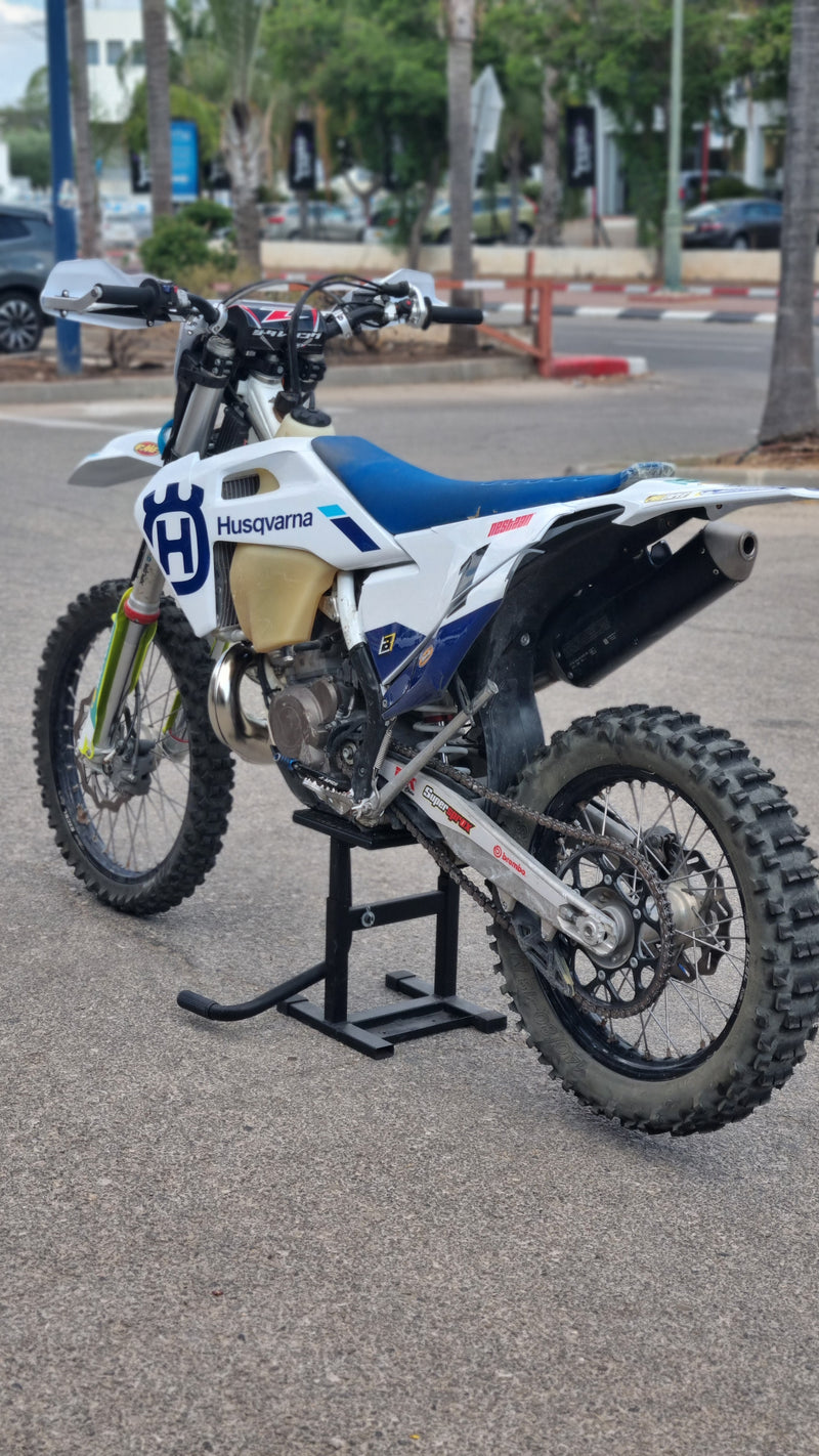 Load image into Gallery viewer, Husqvarna Te 250 2023
