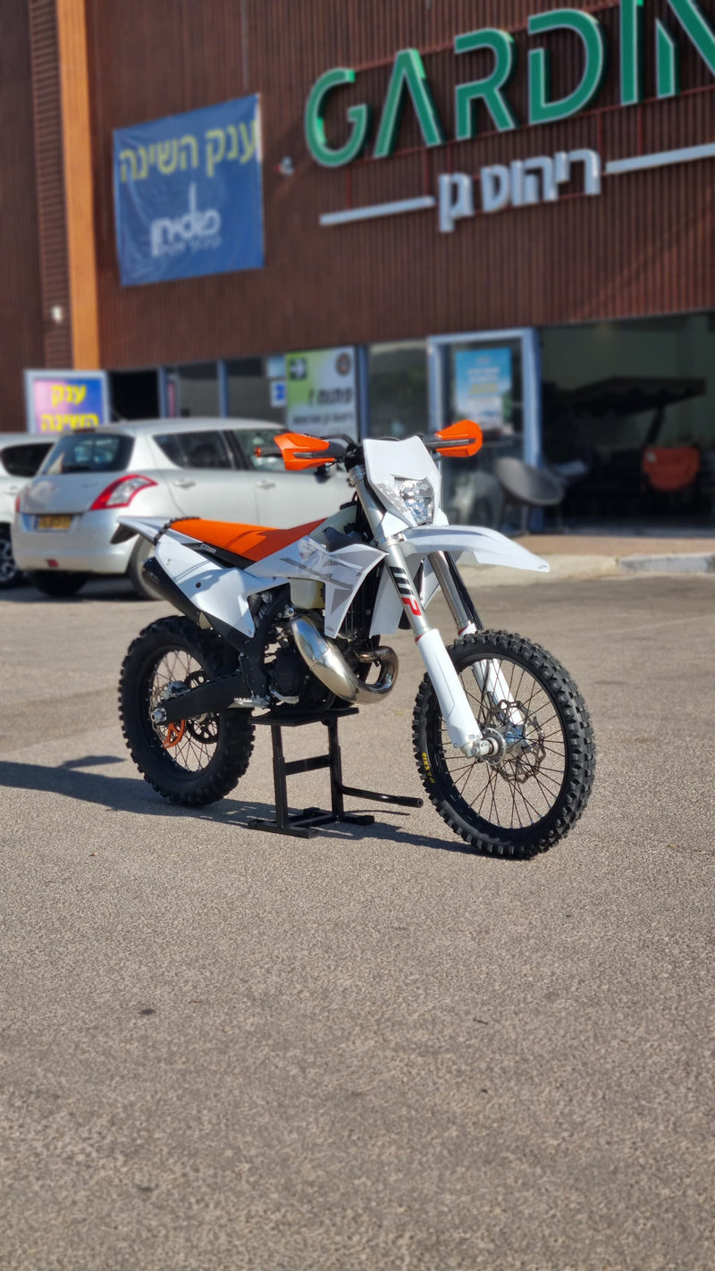 Load image into Gallery viewer, KTM EXC 150 2025 קטמ
