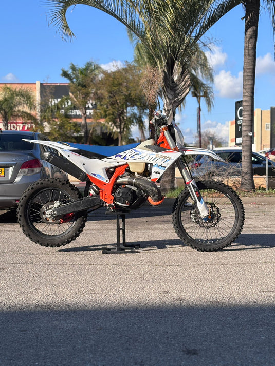 קטמ 300 2 פעימות סיקס דיי KTM EXC 300 2T SIX DAY 2024