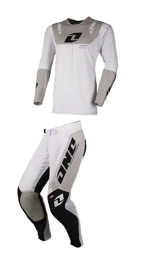 חליפות רכיבה ONE