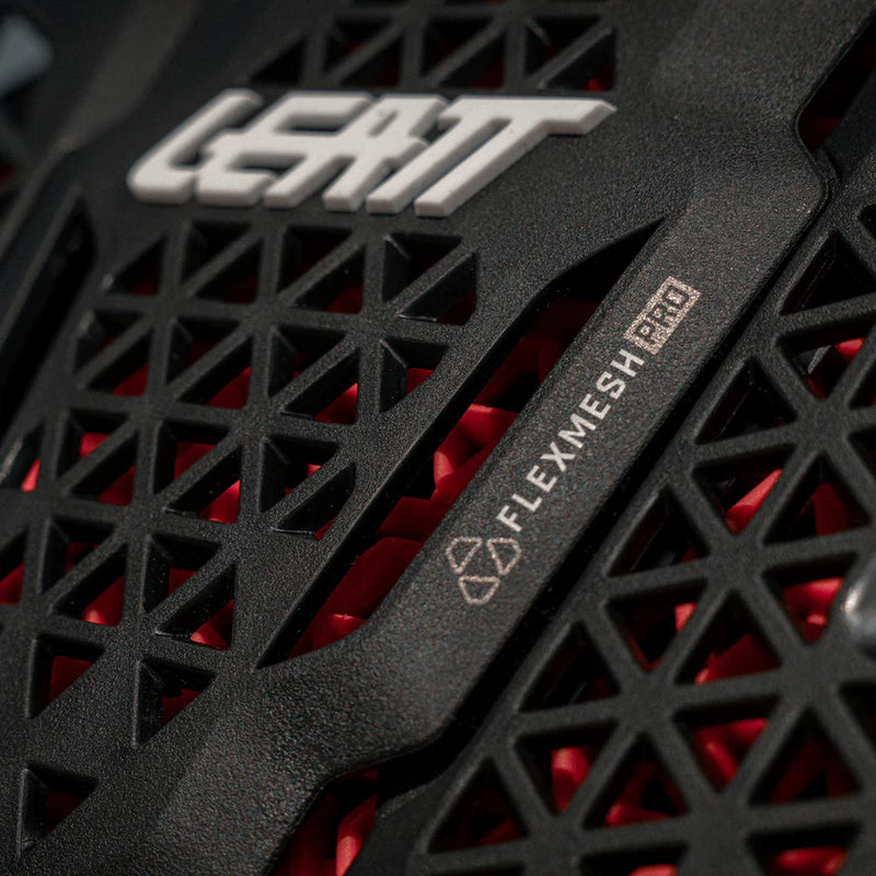 Load image into Gallery viewer, מגן חזה וגב צביצב ליט 4.5 שחור LEATT Chest Protector 4.5 Hybrid
